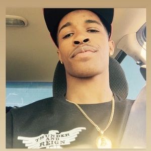 Meet your Posher, Curtis